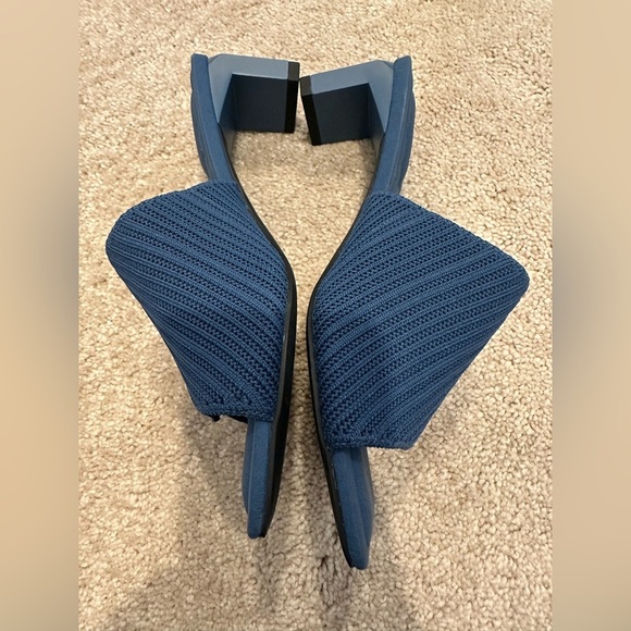 Vivaia Jade Pro Square-Toe Block Heel Sandals Vintage blue 36/5.5-6 - Picture 3 of 4